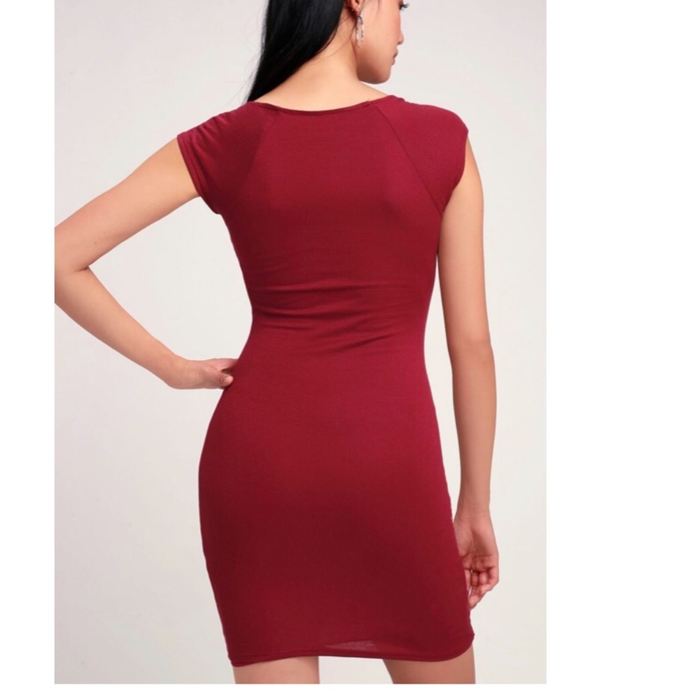 NWT. Lulus Body-con Dress - Picture 2 of 4